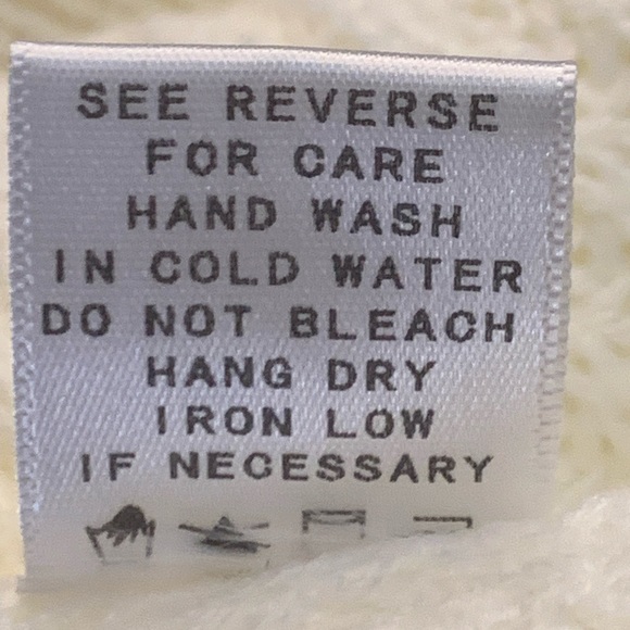 NWT Day & Night Cream CowlNeck Sweater Pockets S/M - Picture 6 of 6